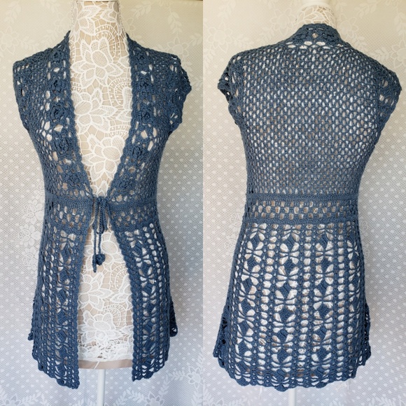 BCBGMaxAzria Sweaters - BCBGMaxAzria Crochet Duster Open Sweater